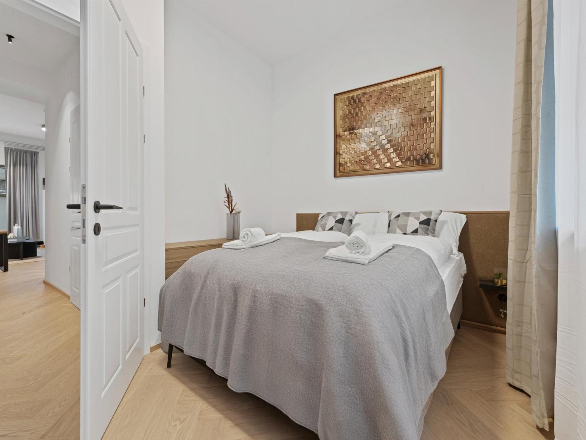 Gt7 Apartments District 9 - Managed By Sky9 Apartments Виена Екстериор снимка