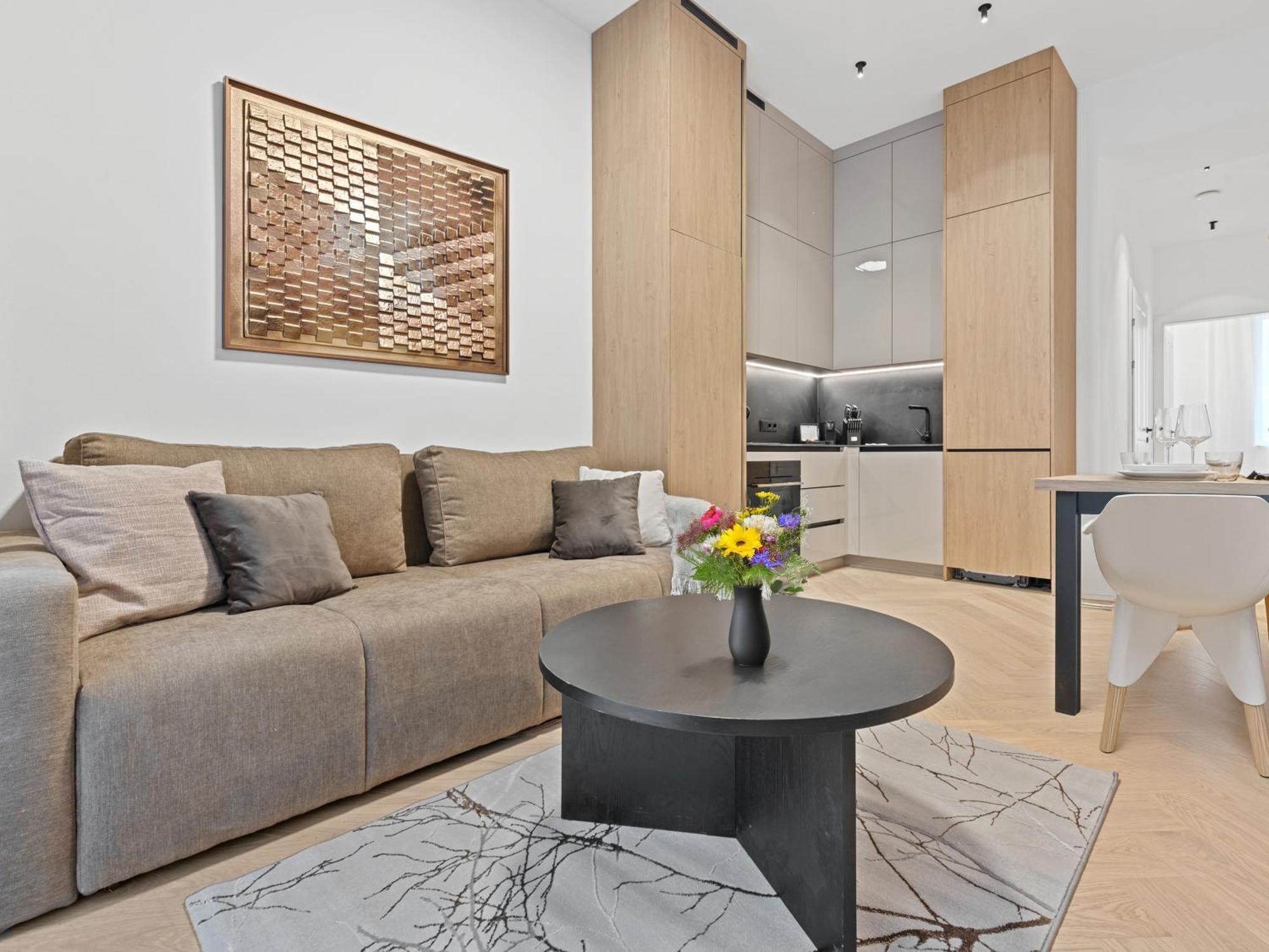 Gt7 Apartments District 9 - Managed By Sky9 Apartments Виена Екстериор снимка