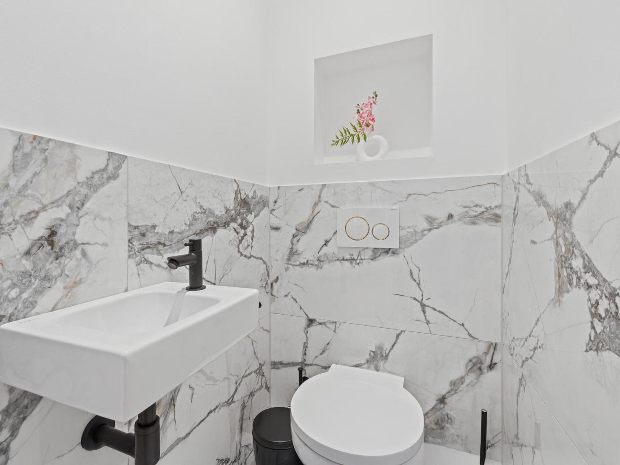 Gt7 Apartments District 9 - Managed By Sky9 Apartments Виена Екстериор снимка