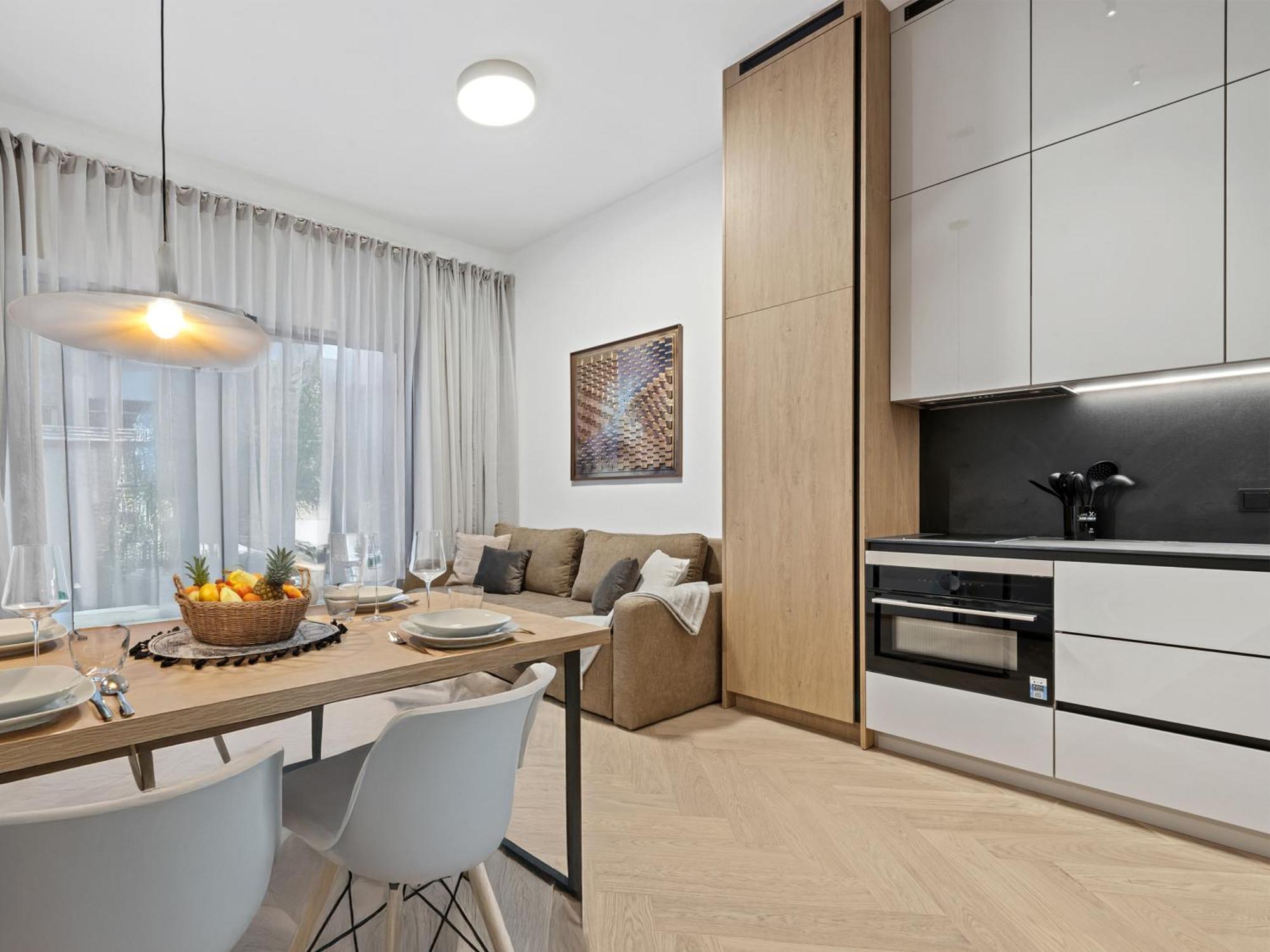 Gt7 Apartments District 9 - Managed By Sky9 Apartments Виена Екстериор снимка